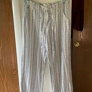 White and black striped pants